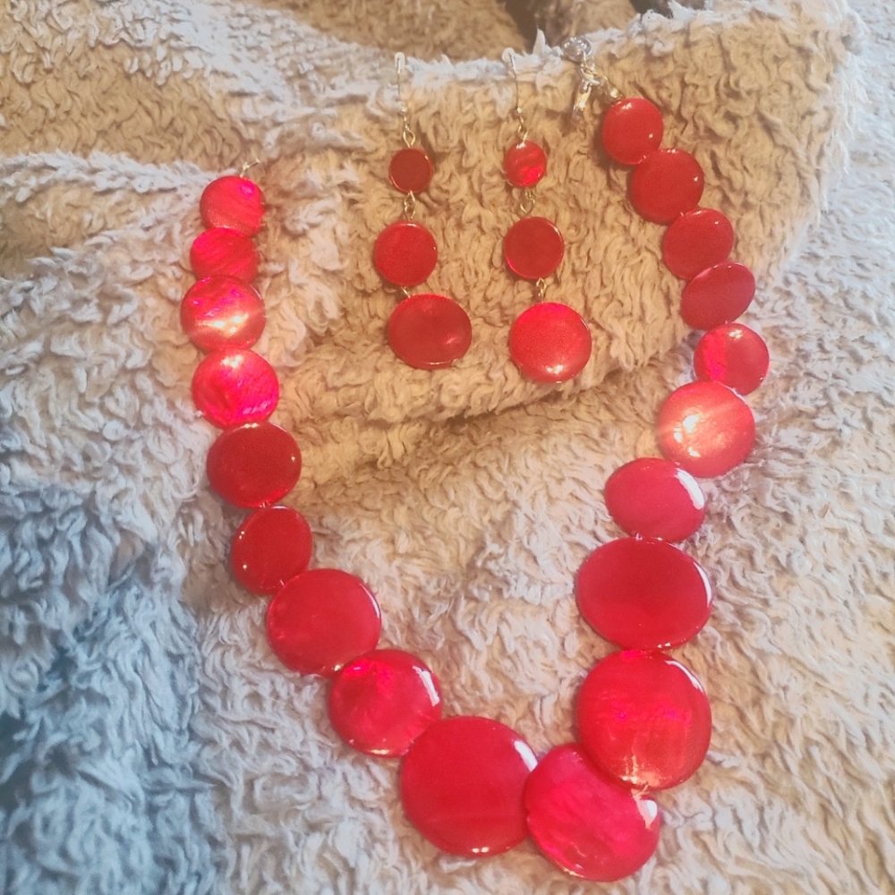 Necklace and earrings